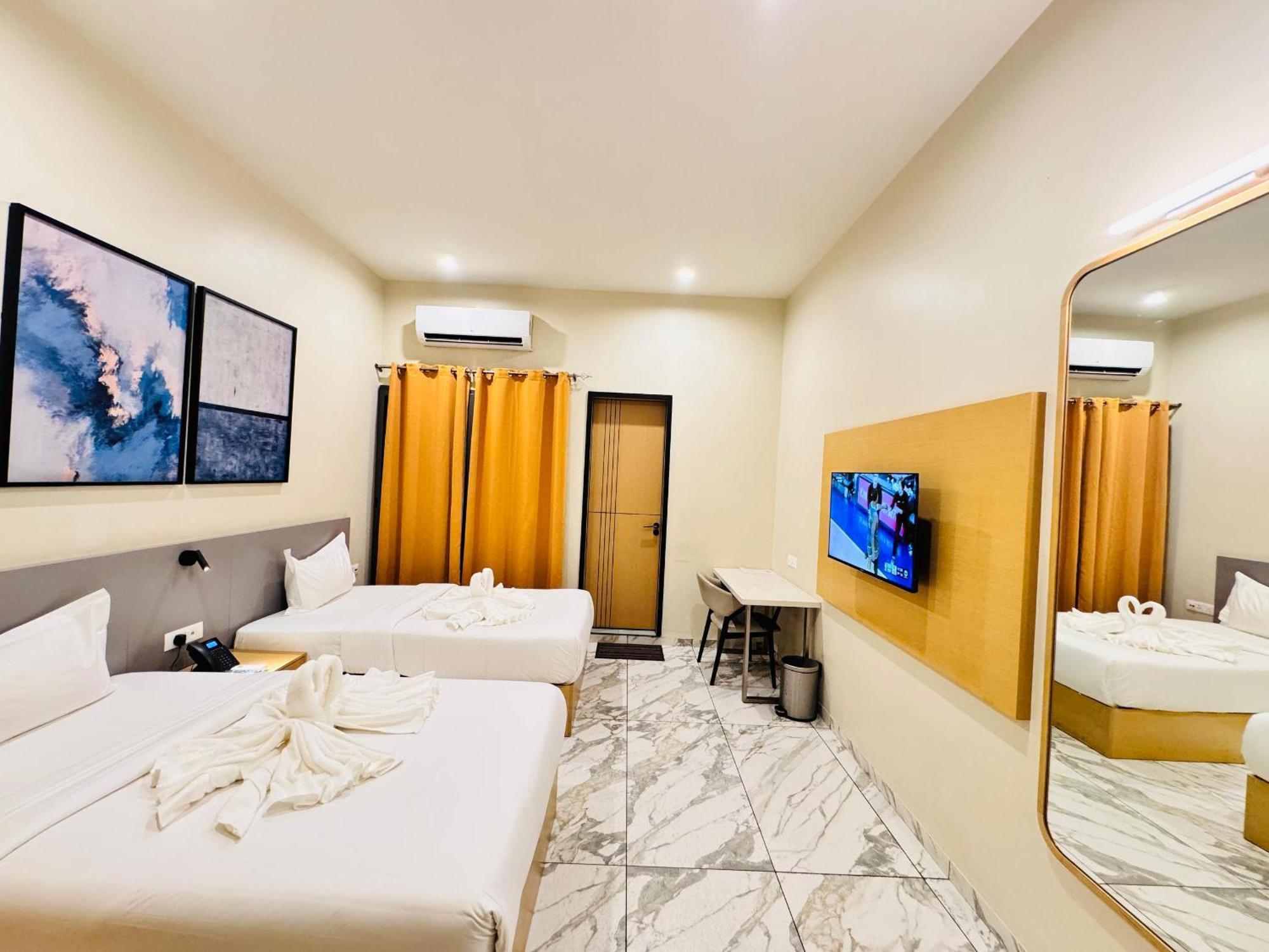 Ixoras Hotel Lemba Kinshasa Ngoại thất bức ảnh